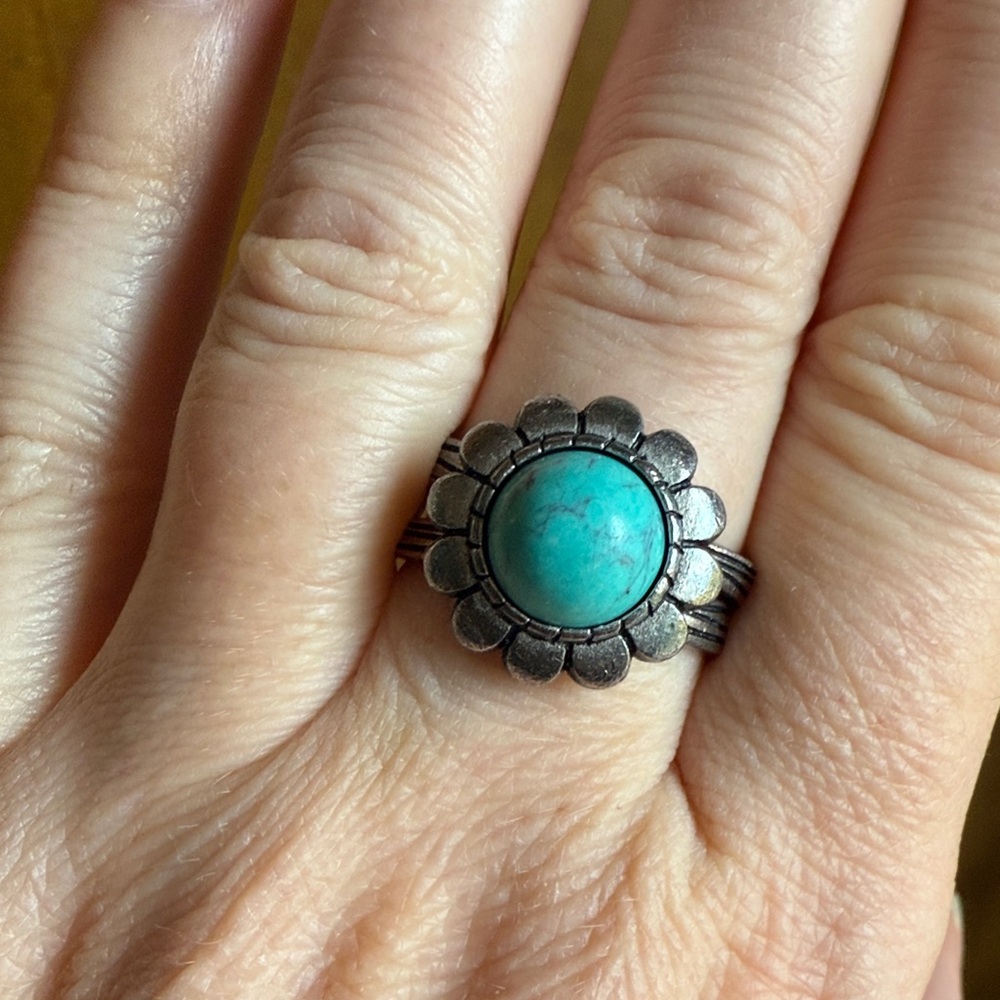 Premier Designs Jewelry Cabo Ring in Antiqued Silver sz 10.5